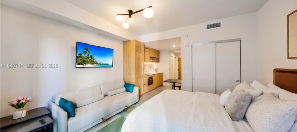 propiedad comercial en venta en Miami, Miami-Dade, Florida, USA № 614310 2