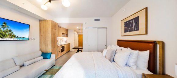 propiedad comercial en venta en Miami, Miami-Dade, Florida, USA № 614310 10