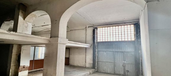  عقار تجاري في Leon, Spain 1979متر مربع رقم 81421 6