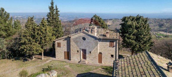 12 rooms House in Cupramontana, Italy No. 7307 7