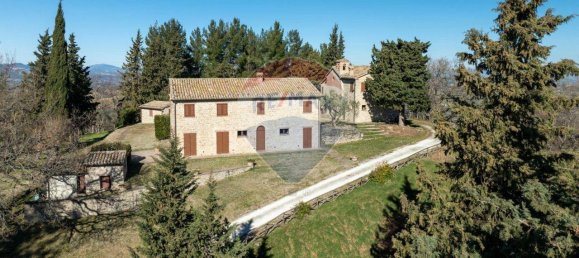 12 rooms House in Cupramontana, Italy No. 7307 18