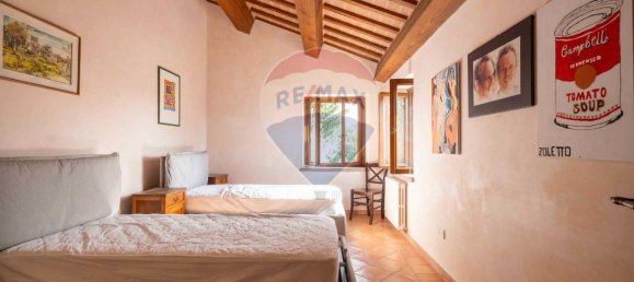 12 rooms House in Cupramontana, Italy No. 7307 25