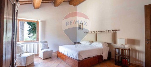 12 rooms House in Cupramontana, Italy No. 7307 26