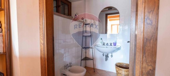 12 rooms House in Cupramontana, Italy No. 7307 23