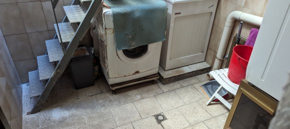 Дом с 3 комнатами в Мола ди Бари, Италия № 104745 9