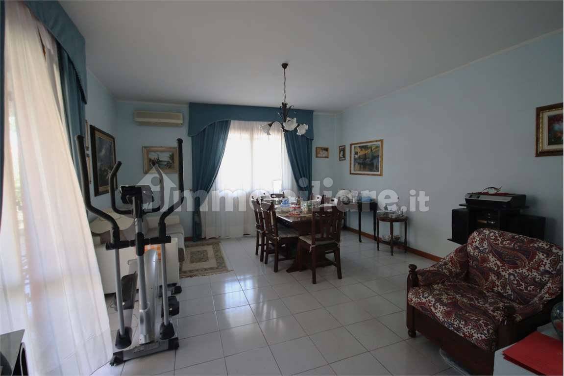 3 chambres Villa à Quartu Sant'Elena, Italy No. 336189