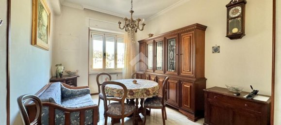 3-salle Appartement à Viterbo, Italy No. 303794 6