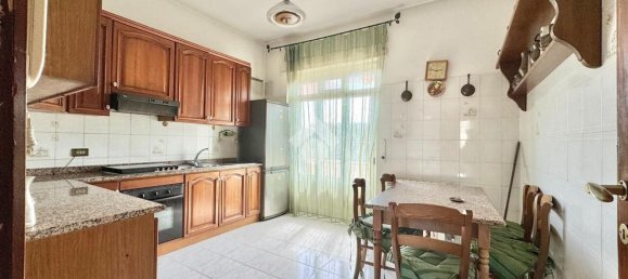 3-salle Appartement à Viterbo, Italy No. 303794 7