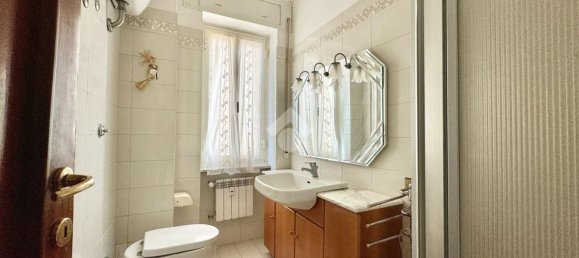 3-salle Appartement à Viterbo, Italy No. 303794 15