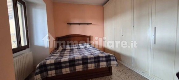 Apartamento de 3 dormitorios en Rovato, Italy No. 259437 4