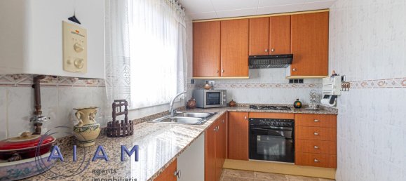 4 bedrooms House in Santa Susanna, Spain No. 105080 8