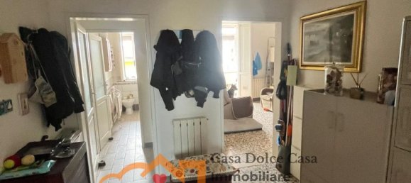 Квартира с 4 комнатами в Пьомбино, Италия № 290694 8