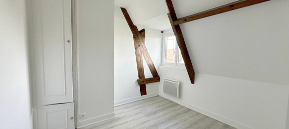 5 bedrooms House in Centre-Val de Loire, France No. 227272 5