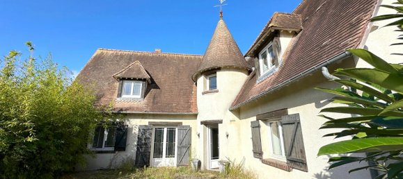 5 bedrooms House in Centre-Val de Loire, France No. 227272 12