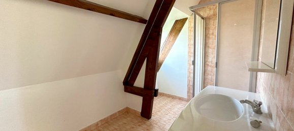 5 bedrooms House in Centre-Val de Loire, France No. 227272 11