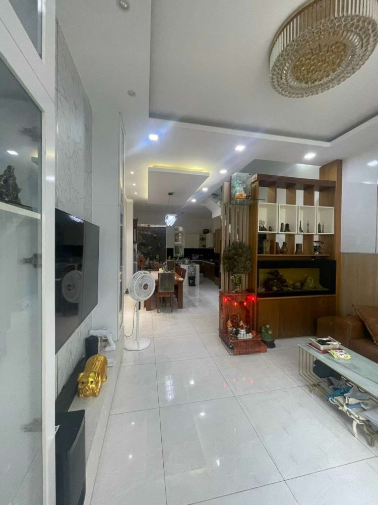 74.25m² Townhouse in Ho Chi Minh, Vietnam No. 12848