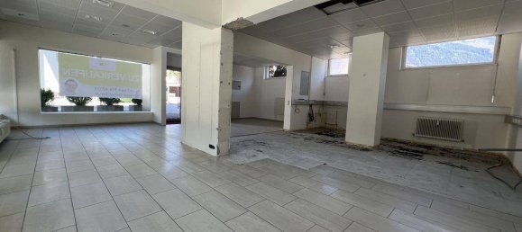  عقار تجاري في Burs, Austria 200متر مربع رقم 94366 12