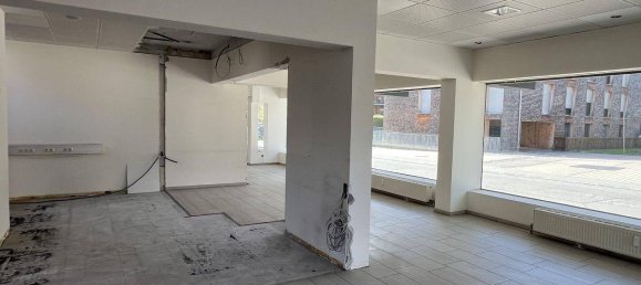  عقار تجاري في Burs, Austria 200متر مربع رقم 94366 8