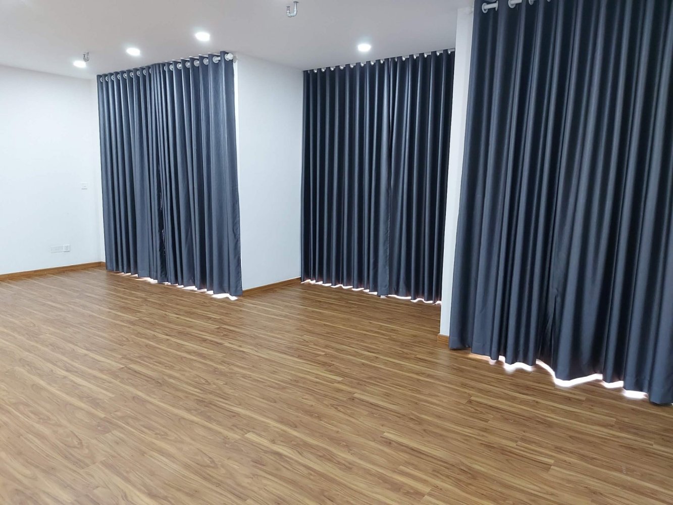 2 bedrooms Apartment in District 7, Vietnam No. 10371
