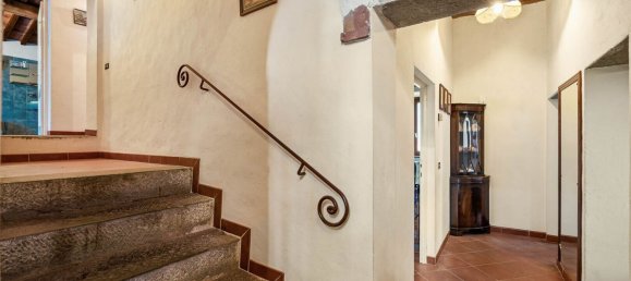 4 bedrooms House in Sinalunga, Italy No. 54160 21