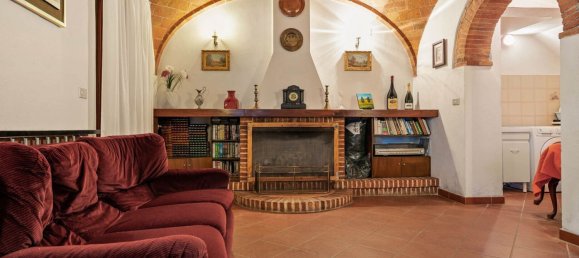 4 bedrooms House in Sinalunga, Italy No. 54160 12