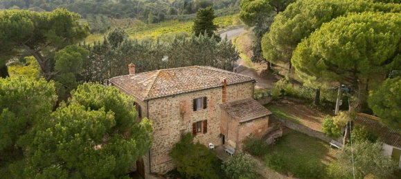 4 bedrooms House in Sinalunga, Italy No. 54160 7