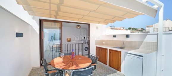 3 bedrooms Townhouse in Caleta de Velez, Spain No. 104778 3