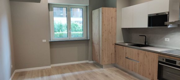 3 Schlafzimmer Wohnung in Milan, Italy, Nr. 360732 7