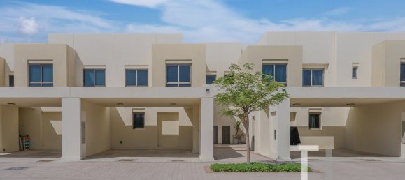 3 Schlafzimmer Stadthaus in Town Square, UAE, Nr. 95945 2