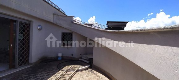 3 Schlafzimmer Penthouse in Frosinone, Italy, Nr. 342553 11