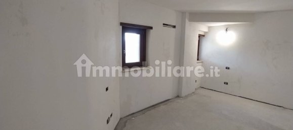 3 Schlafzimmer Penthouse in Frosinone, Italy, Nr. 342553 16