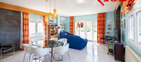 5 Schlafzimmer Haus in La Zubia, Spain, Nr. 134454 3