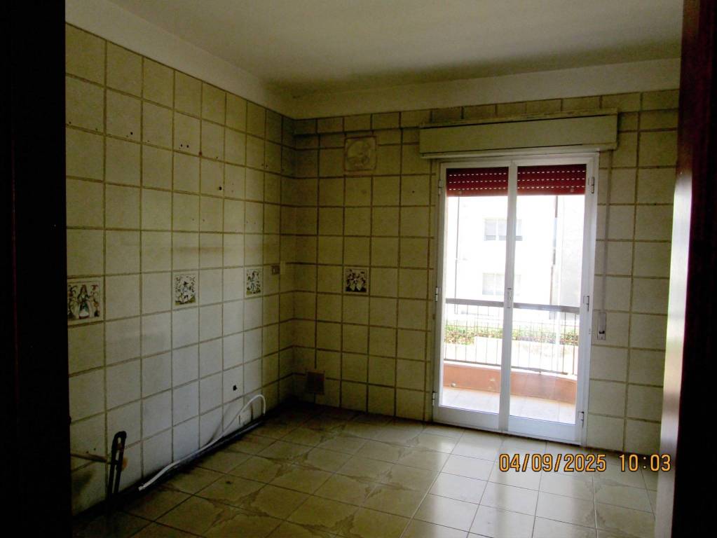 4 rooms Apartment in Ragusa, Italy No. 381985