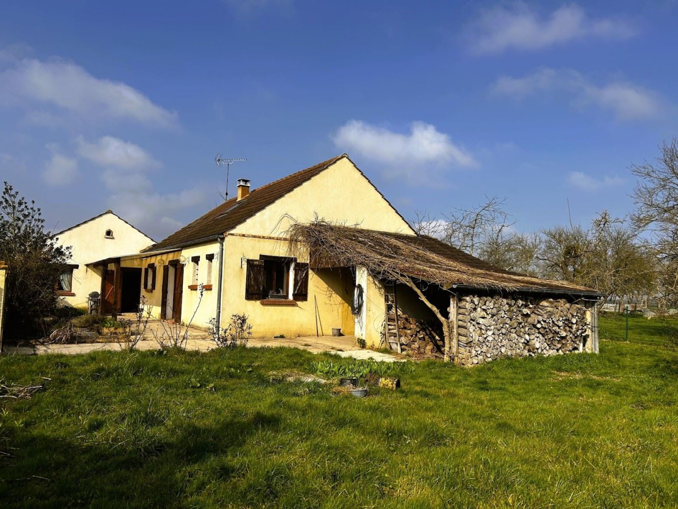 4 Schlafzimmer Haus in Yonne, France, Nr. 308079