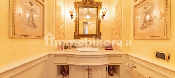 4 bedrooms Villa in Perugia, Italy No. 68582 17