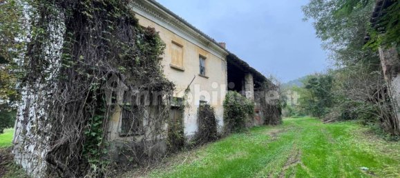 Casa de 4 dormitorios en Montesegale, Italy No. 72981 5