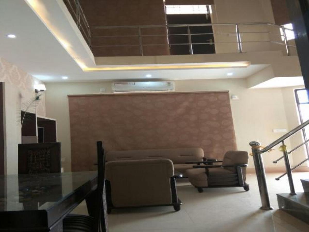 2 bedrooms House in Mathura, India No. 13931