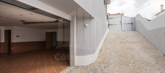 3 bedrooms Villa in Setubal, Portugal No. 103065 40