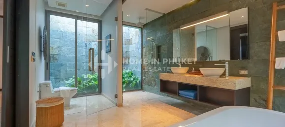 4 bedrooms House for sale in Phuket, Southern Thailand, Thailand № 67485 15