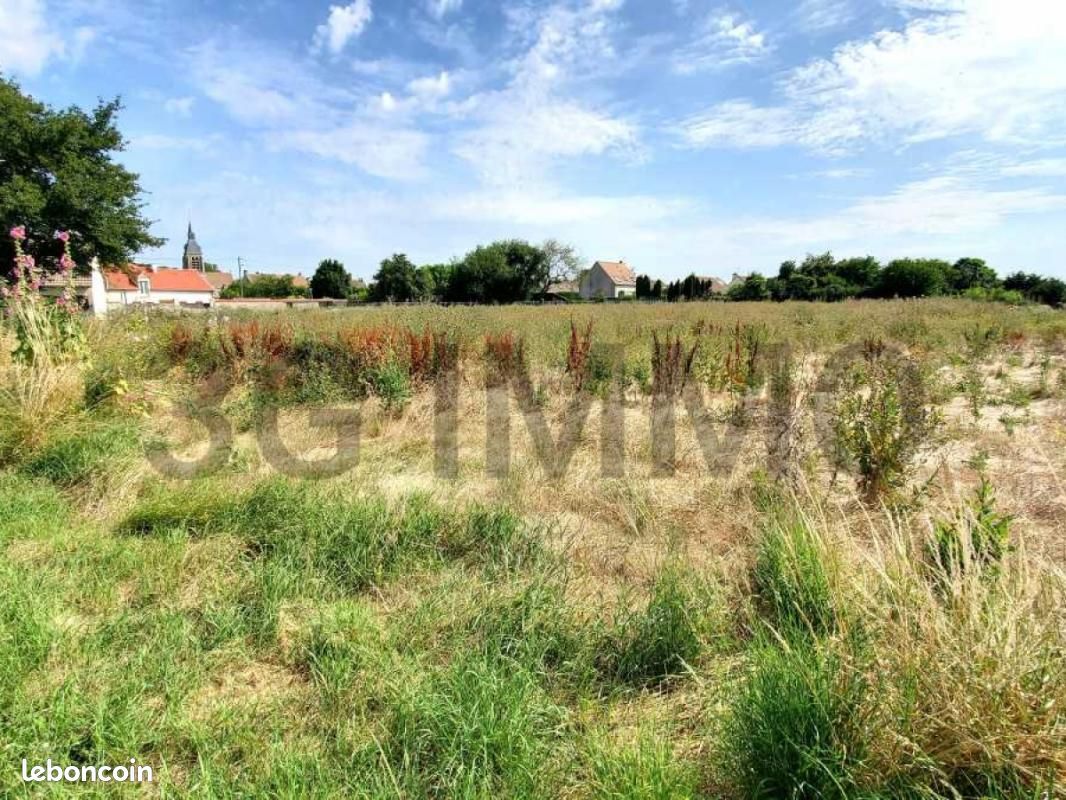 1149m² Land in Etampes, France No. 192075