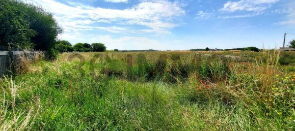 1149m² Land in Etampes, France No. 192075 2