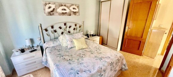 Apartamento de 3 dormitorios en Alicante, Spain No. 180569 5
