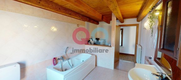 7 غرف نوم منزل في Udine, Italy رقم 355179 23