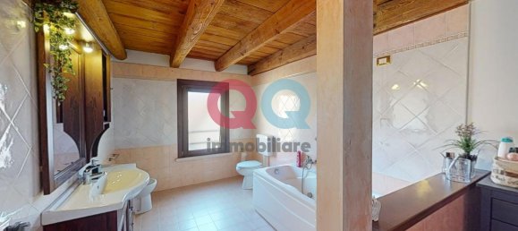 7 غرف نوم منزل في Udine, Italy رقم 355179 24