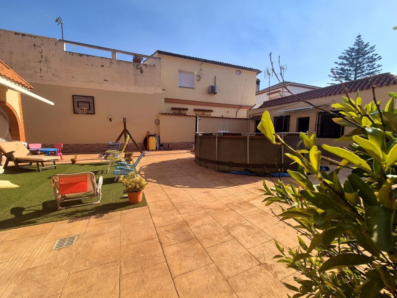 Casa de 4 dormitorios en Cádiz, Spain No. 249481
