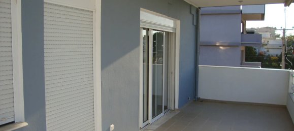 2 Schlafzimmer Wohnung in Rafina, Greece, Nr. 70915 5