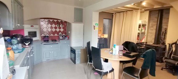 2 bedrooms House in Chaumont-en-Vexin, France No. 244804 4