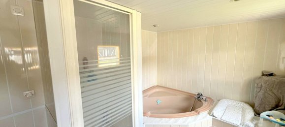 2 bedrooms House in Chaumont-en-Vexin, France No. 244804 8