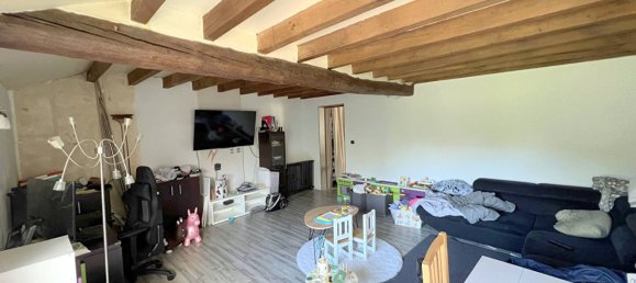 2 bedrooms House in Chaumont-en-Vexin, France No. 244804 7