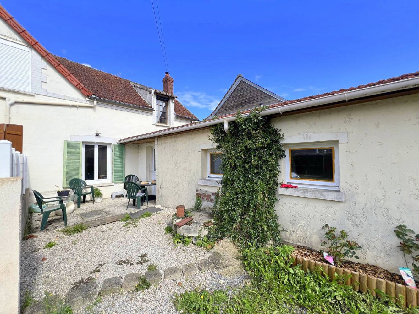 2 bedrooms House in Chaumont-en-Vexin, France No. 244804